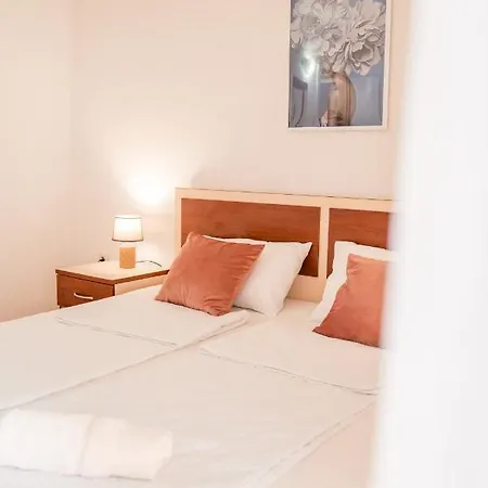 Guest house Serafimoski *