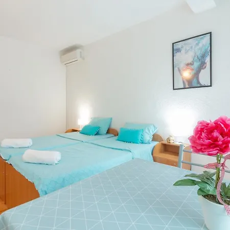 Guest house Serafimoski *
