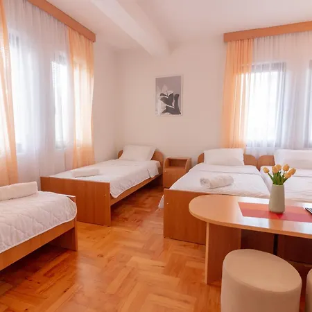 Guest house Serafimoski